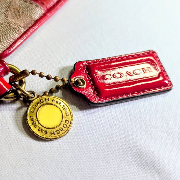 Coach Red and Tan Wristlet Legacy EUC Patent Leather Gold Hardware! - Picture 4 of 8